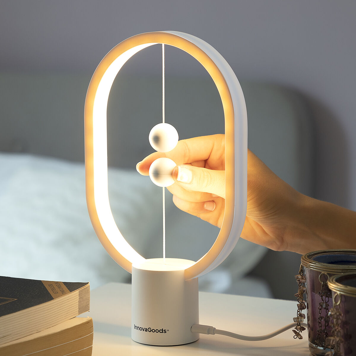 Lampe en équilibre à interrupteur magnétique Magilum InnovaGoods