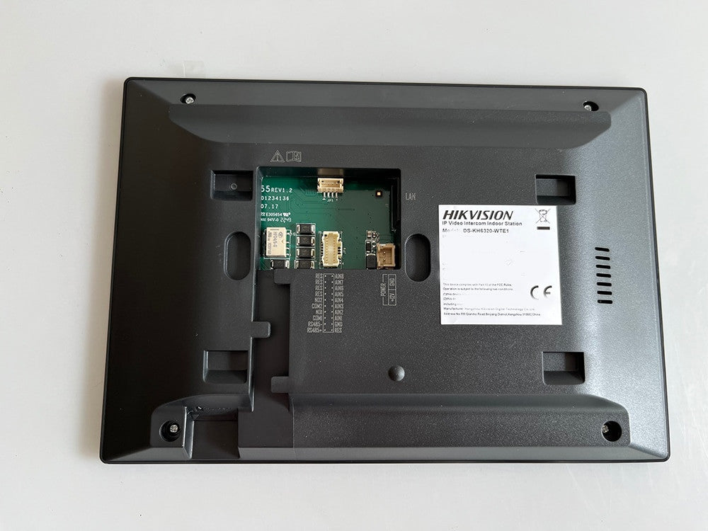 Kit visiophone IP Wi-Fi Hikvision avec écran couleur de 7 pouces