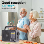 AM/FM transistor radio with USB charging